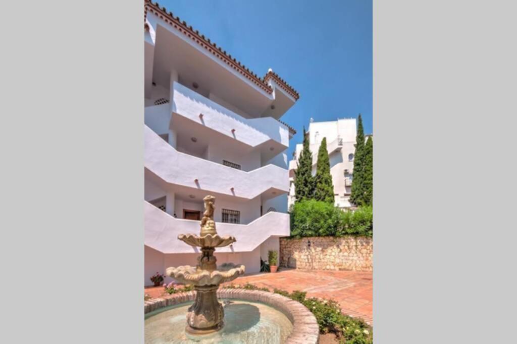 Macas Apartment Parque De La Paloma Pueblo Quinta Benalmadena Con Vistas Al Mar Piscina Y A 3 Minutos De La Playa エクステリア 写真