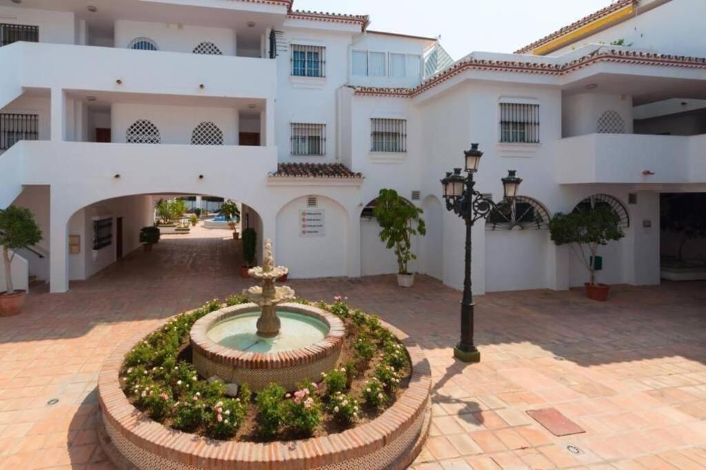 Macas Apartment Parque De La Paloma Pueblo Quinta Benalmadena Con Vistas Al Mar Piscina Y A 3 Minutos De La Playa エクステリア 写真