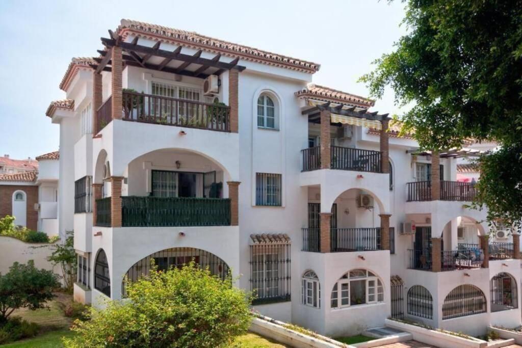 Macas Apartment Parque De La Paloma Pueblo Quinta Benalmadena Con Vistas Al Mar Piscina Y A 3 Minutos De La Playa エクステリア 写真